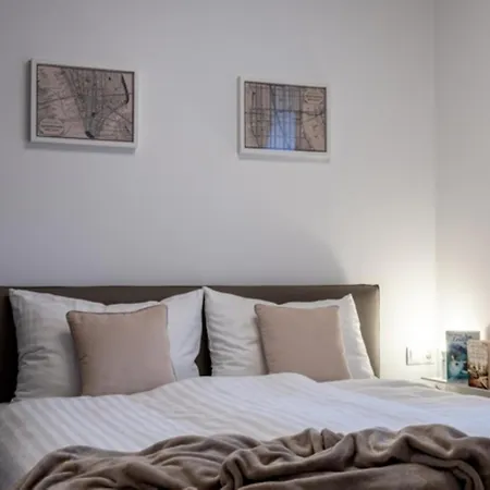 Cosy Grey * Schwaz